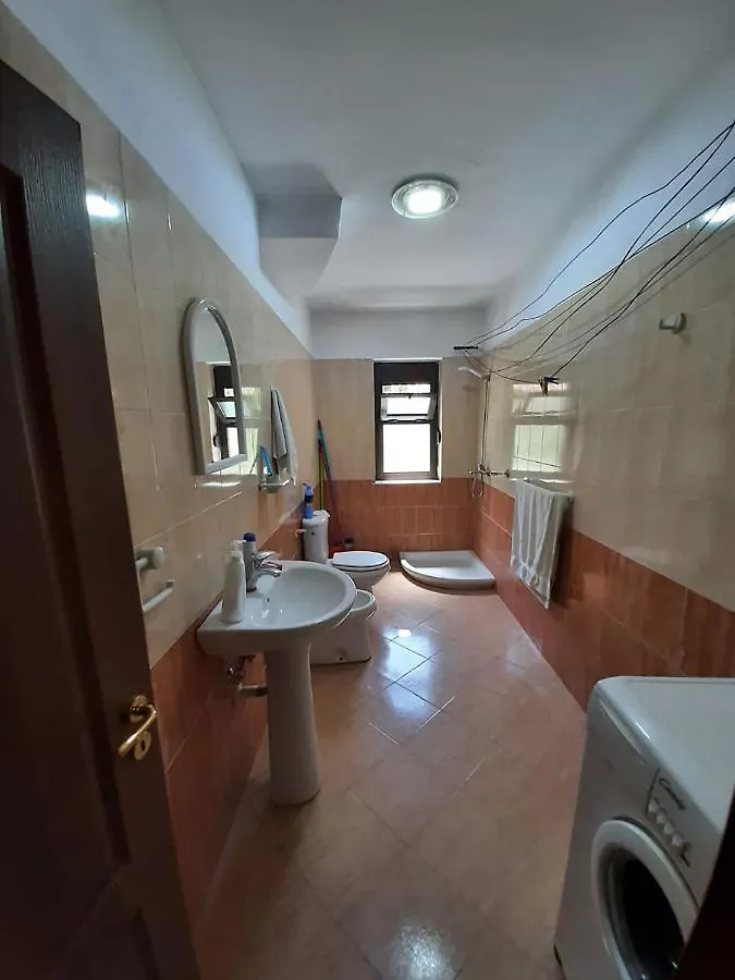 Comfy Home Tirana Apartman